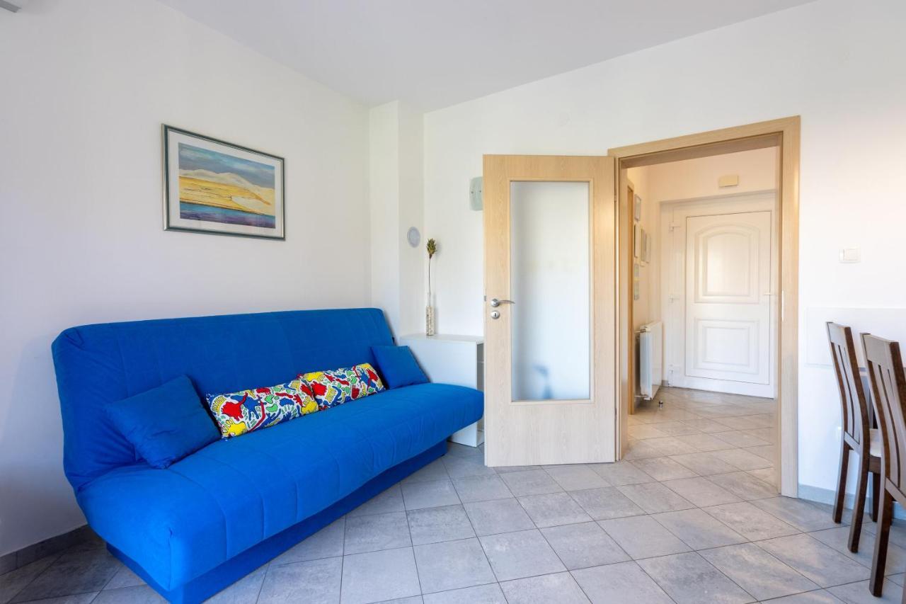 מאלינסקה Apartments Vesna מראה חיצוני תמונה